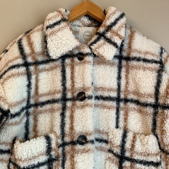 Stoosh Teddy Plaid Sherpa Jacket - Size medium fall coat
Boho coastal - Picture 3 of 6